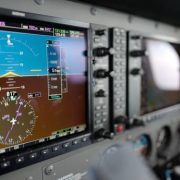 Flugzeug selber fliegen Cockpit Cessna