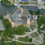 Flug über das Schwerin Schloß