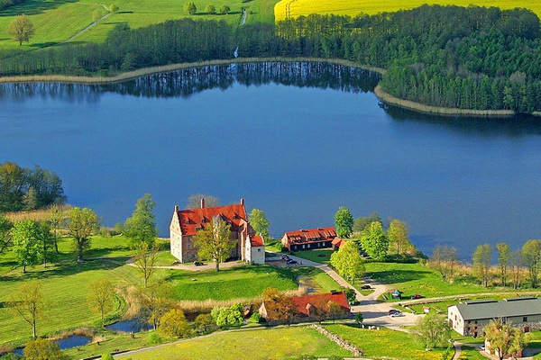 Rundflug Schloss Schorssow