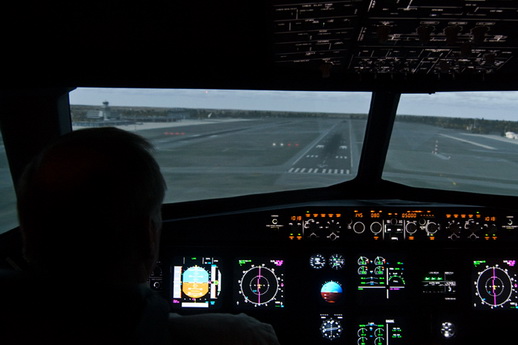 Flugsimulator Berlin im Cockpit