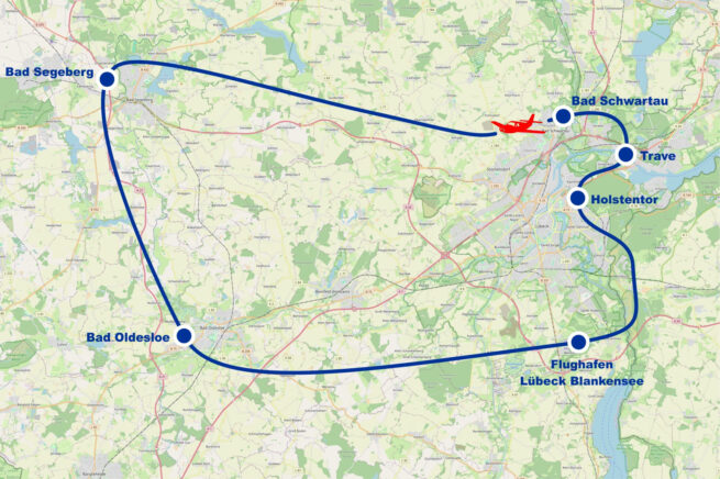 Rundflug B Heiligen Geist Lübeck Holstentor Bad Schwartau Trave Rathaus Altstadt Bad Oldesloe Bad Segeberg ab Flughafen Lübeck